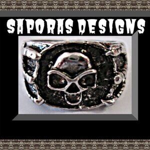 Size 7 Skull Design Ring Silver Tone Biker Gothic Punk Rock Unisex